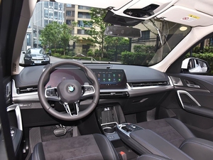 Nuova BMW X1 XDrive25Li Edizione <span class=keywords><strong>M</strong></span> Sport 2023, SUV di Lusso con Prestazioni Dinamiche, Tecnologia Avanzata e Interni Spaziosi - Product Image 4