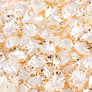 Perles artisanales en résine ABS avec bord doré pour la décoration de téléphone - Product Image 2