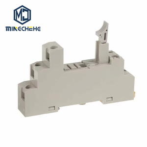 ฐานรีเลย์แบบติดตั้งบนราง DIN รุ่น P2RFZ-05-E-C2 แบบ 5 ขา สำหรับระบบควบคุมอุตสาหกรรม พร้อมการเชื่อมต่อแบบขั้วต่อสกรู - Product Image 1
