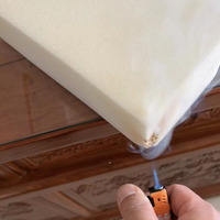 Vente en gros pas cher Rouleau de feuille de mousse perforée éponge en polyuréthane ignifuge haute densité antichoc pour une utilisation en extérieur dans les hôtels