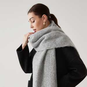Roregal autunno/inverno nuova <span class=keywords><strong>sciarpa</strong></span> <span class=keywords><strong>in</strong></span> <span class=keywords><strong>lana</strong></span> morbida lavorata a maglia tinta unita <span class=keywords><strong>sciarpa</strong></span> invernale spessa sciarpe lunghe da <span class=keywords><strong>donna</strong></span> <span class=keywords><strong>in</strong></span> tinta unita calda - Product Image 1