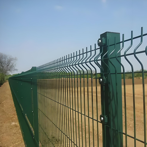 Ijzeren <span class=keywords><strong>Net</strong></span> Gegalvaniseerde 6ft 2M Gelaste 3d Gebogen Gaasafrasteringspanelen Voor Voetbalveld - Product Image 3