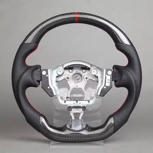 พวงมาลัยหุ้มหนังคาร์บอนไฟเบอร์สำหรับรถยนต์นิสสัน เซนทรา 370Z ปี 2008-2020 พวงมาลัยรถแข่งหุ้มหนังเย็บด้ายสีแดง - Product Image 4