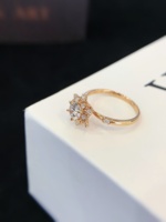 Bague halo de luxe en or 18 carats avec diamant de laboratoire rond motif flocon de neige, design floral soleil éclatant, élégante, bijou de mariage pour elle