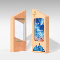 Trophée de cristal en bois imprimé au laser UV personnalisé Trophée de cristal de conception de base en bois avec assurance qualité
