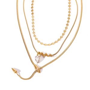 Collar con colgante de serpiente en tono dorado con circonitas, diseño de garra, para uso diario, regalo de joyería para mujer - Product Image 5