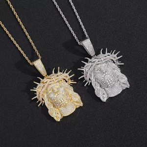 Nuevo Colgante de Cabeza Humana Estilo Hip Hop Europeo y Americano, con Púas de Cobre y Circonio, Diseño Retro y Personalizado para Hombre - Product Image 1