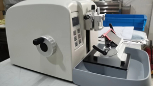 BN-KD-ST5500 bệnh viện bán tự động ROTARY <span class=keywords><strong>microtome</strong></span> chuyên nghiệp mô phần máy phòng thí nghiệm <span class=keywords><strong>microtome</strong></span> - Product Image 3