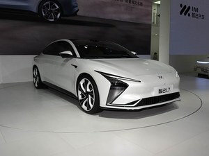 IM L7 2024, Sedán de Nueva Energía de Tamaño Mediano a Grande |   Vehículo Eléctrico Puro, Autonomía CLTC de 625-708 km, Alta Potencia de 250-425 kW, Fabricado en China - Product Image 6
