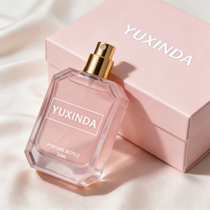 Flacone di Profumo Vuoto Personalizzabile di Lusso in Qualsiasi Colore con Tappo 30ml / 50ml / 100ml Bottiglie di Vetro per Profumo Disponibili all'Ingrosso - Product Image 4