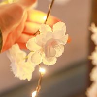 Arbre à fleurs de cerisier éclairé LED Arbres artificiels pour la décoration Arbre lumineux avec fausse fleur pour la maison Patio Mariage Noël