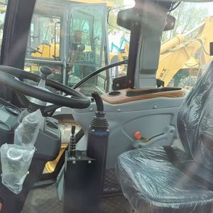 รถตักล้อยาง Caterpillar รุ่น 420F มือสอง สภาพ 90% ปี 2023 คุ้มค่า คุ้มราคา ใช้ชิ้นส่วนจาก Kawasaki และ Yuken - Product Image 6