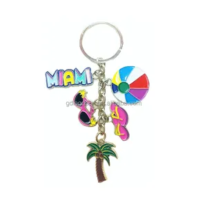 Wholesale Sunglasses Slippers Beach Ball Charms Palm Trees Keyring Florida Souvenir Keychain Customized Miami Metal Keychain
