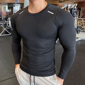 T-shirt de compression personnalisé à manches longues pour <span class=keywords><strong>homme</strong></span> en poly-spandex, anti-humidité, couche de base athlétique, coupe ajustée pour l'entraînement de basketball - Product Image 5