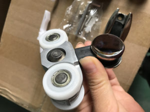 Mới Được Thiết Kế Hiện Đại Cửa Thiết Kế Thép Không Gỉ Cửa Trượt Con Lăn Cho Cửa Kính - Product Image 5