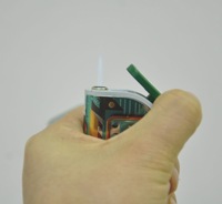 Nouveau briquet à flamme jet avec coque en fer, porte-cartes, allume-cigare électronique turbo à bascule