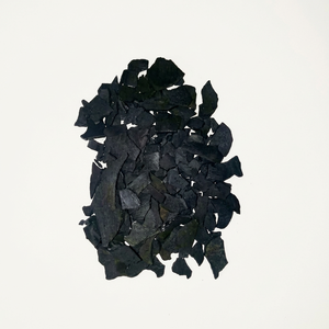 Carbón de Coco Negro Lintas Era para Barbacoa (BBQ) en Forma de Barra, Alta Calidad, 1.0%-3.0% de Contenido de Ceniza, Venta al por Mayor en Tailandia - Product Image 1