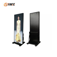 Poster da parete per interni P1.86 P1.95 P2 P2.5 LED poster display da esterno pubblicitario portatile LED Standee totem pannello Display