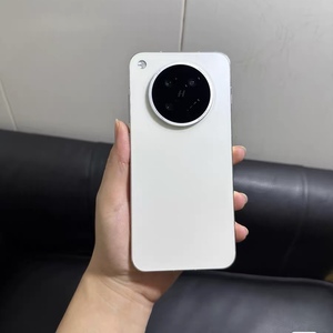 OPPA Find X8s 6.3 AMOLED 120Hz 2K 5G Android 13 Octa Core 8GB RAM 256GB Cámara Frontal de 32MP Cámara Trasera de 50MP CDMA LTE - Product Image 1