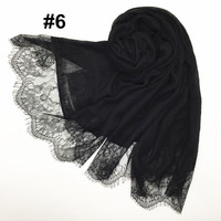 Hijabs en dentelle de coton et viscose Daisy Wholesale, doux pour la peau, châle pour femmes musulmanes, écharpe d'hiver, 30 couleurs, toutes saisons