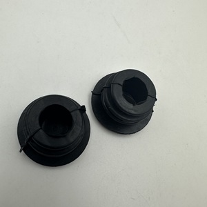 Mountain Bike Handlebar Stopper 22mm Black Soft <b>Rubber</b> Anti Slip Lock in Cylindrical <b>Plug</b> - Product Image 4