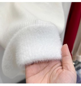 Maglione da donna con mezza maglia a collo alto autunno inverno in velluto con Top a metà collo caldo e spesso - Product Image 6