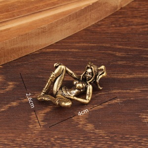 Figurine de fille violente en laiton, décoration de table pour la maison - Product Image 4