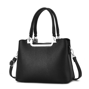 Bolso de Mano Elegante y de Alta Gama en Color Sólido, Bolso Bandolera Minimalista de Lujo, Cuadrado, de PU, de Primera Clase, de Diseñador - Product Image 3