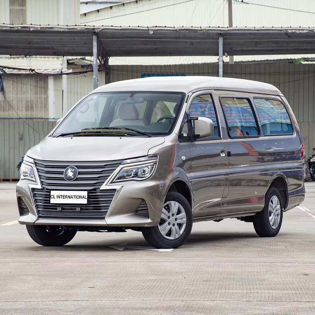 Dongfeng Fengxing Lingzhi 2024 M5L 1.5T Manual Base Model 7-Seater MPV
