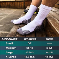 Chaussettes rembourrées en coton Oem Custom Black White Socks Unisex Cotton
