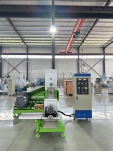 Extrudeuse d'aliments pour <span class=keywords><strong>animaux</strong></span>, machine à granulés flottants 220 Volts, petite presse à granulés pour crevettes et aliments pour poissons coulants - Product Image 2