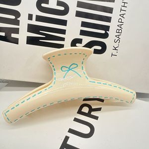 กิ๊บหนีบผมพลาสติกทรงสี่เหลี่ยมผืนผ้าขนาด 11.5 ซม. สีลูกกวาดสุดฮิต แบบด้าน คลาสสิก น่ารัก แฟชั่นสำหรับสาวๆ กิ๊บหนีบผมขนาดใหญ่สำหรับผู้หญิง - Product Image 6