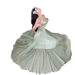 Robe de plage maxi verte à col carré, plissée, couleur unie, taille naturelle, cache-maillot - Product Image 5