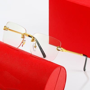 Neuheiten <span class=keywords><strong>Croesus</strong></span> S108 Vintage Grün Modische Trendige Randlose Rechteckige Kleine Metall UV400 Hochwertige Unisex Sonnenbrille - Product Image 6
