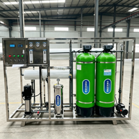 Petite ligne de production d'eau, usine de filtration par osmose inverse 2T/H, acier inoxydable 304, économie d'énergie, pour hôtel, restaurant, traitement d'eau à petite échelle