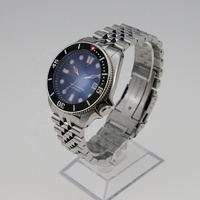 Cadran super lumineux 20ATM NH35 Mouvement 007 Horloge 4H Montres-bracelets en acier inoxydable Verre saphir pour la plongée Bande de 22mm Analogique