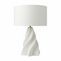 Lámpara de Mesa de Cerámica Posmoderna, Creativa, con Pantalla de Cristal en Forma de Hoja Dorada, Luz Blanca, Eléctrica, para Uso Doméstico