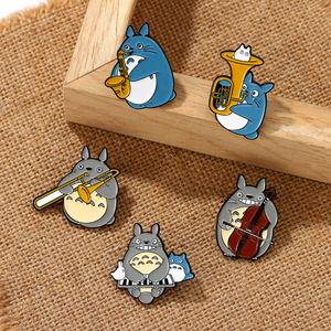 Broches personnalisées en émail pour saxophone, violoncelle, trompette, piano, Totoro, orchestre, épingles à revers, badges de dessin animé, cadeau musical amusant pour enfants et amis - Product Image 3