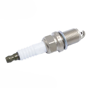 Prezzo candela per NGK DENSO K20R-U11 <span class=keywords><strong>BKR</strong></span> 5EYA 11 muslimate 90048-51123 90048-51163 90080-91108 90080-91200 candele - Product Image 1