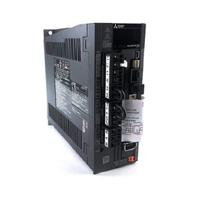 Arrancadores de Motor de CA Originales de Marca MR-J4-60A 0.6kW para Motores de Máquinas de Coser 50/60Hz 220V STO Seguridad 100kW Potencia - Product Image 5