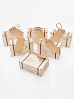 Boîte cadeau pliable en vente chaude, papier d'art de 1 mm, design estampé pour les voyages, les bonbons, les fêtes, les mariages, les bagages, les valises pour le rangement et l'affichage