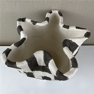 Jarrón de Porcelana de Estilo Nórdico Moderno, Jarrón de Mesa, Decoración para el Hogar, Bodas, Jarrón Grande Irregular, Jarrón Grande de Porcelana para Interiores - Product Image 3