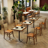 Ensemble de meubles de restaurant commercial en cuir sur mesure, table et chaises en rotin pour café, bistrot