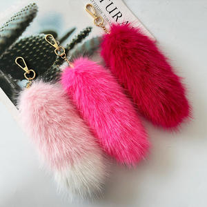 Moda Faux Fox Tail llavero Wolf Tail Fur Tassel Bag Tag negro y marrón Charm Keyring Pom Holder Correa Cadena Regalos - Product Image 4