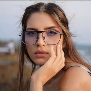 Gafas de Sol Unisex de Estilo Piloto de Lujo 2025, Cuadradas, Sólidas, Vintage, Transparentes, Anti Luz Azul, Ligeras, para Juegos, UV400, Poligonales, Modernas - Product Image 3