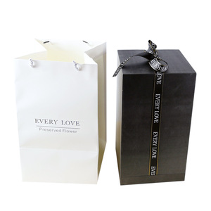 Rosas preservadas de La <span class=keywords><strong>Bella</strong></span> <span class=keywords><strong>y</strong></span> La <span class=keywords><strong>Bestia</strong></span>, precio al por mayor, en cúpula de cristal - Product Image 3