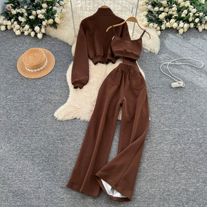Completo da <span class=keywords><strong>donna</strong></span> a 3 pezzi: canotta senza maniche, giacca corta con collo alto e <span class=keywords><strong>pantaloni</strong></span> a vita alta a gamba larga. - Product Image 4