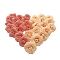 Têtes de roses artificielles en mousse de fausses roses à l'aspect réel pour les arrangements floraux de mariage pour la douche nuptiale