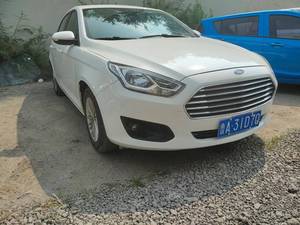 <span class=keywords><strong>Ford</strong></span> <span class=keywords><strong>Escort</strong></span> 1.5L 5 Posti <span class=keywords><strong>Berlina</strong></span> Usata del 2017, Euro V, Guida a Sinistra, Basso Chilometraggio, Auto Familiare Affidabile, Spedizione Globale Disponibile - Product Image 2