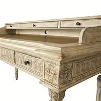 Table de bureau de bureau en bois de chêne en bois massif sculpté de style Louis antique français de haute qualité
